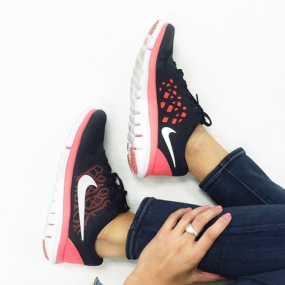 Nike Shoes - NIKE shoes